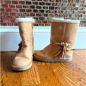 Toddler girl Michael Kors tan boot size 9